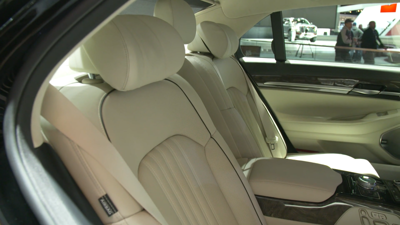 Illustration for article titled Is The New Lincoln Continental The Most Luxurious Sedan From The Back Seat?